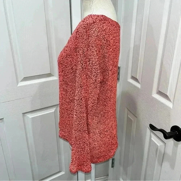 Splendid pink black scoop neck pullover sweater - Picture 3 of 8